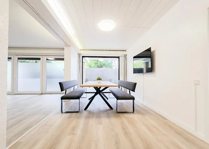 Tolstov - 3 With Terrace - 25 Min Messe Dus Duisburg